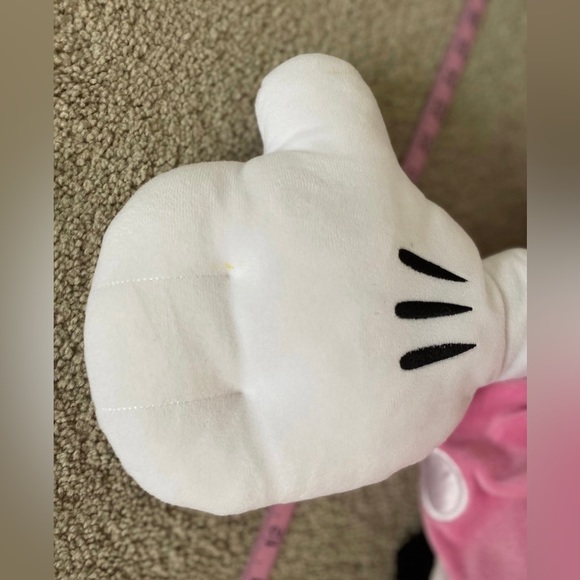 DISNEY Minnie 36” (3FT) Plush Toy - Picture 8 of 8